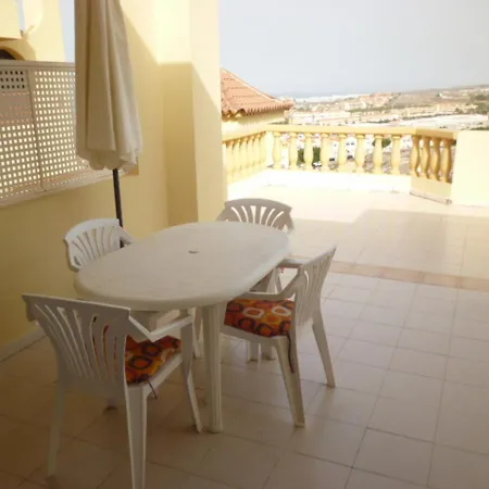 The Horizon Apartment